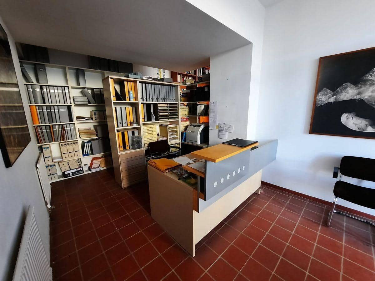 Commercial for sale in Amposta - € 65,000 (Ref: 7712612)