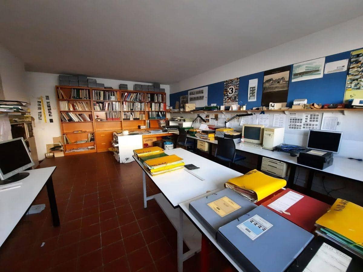 Commercial for sale in Amposta - € 65,000 (Ref: 7712612)