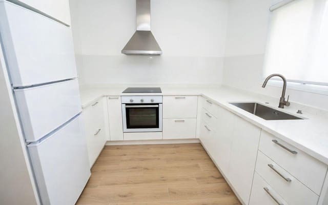 3 sovrum Villa till salu i Alcanar med pool - 185 500 € (Ref: 8316432)