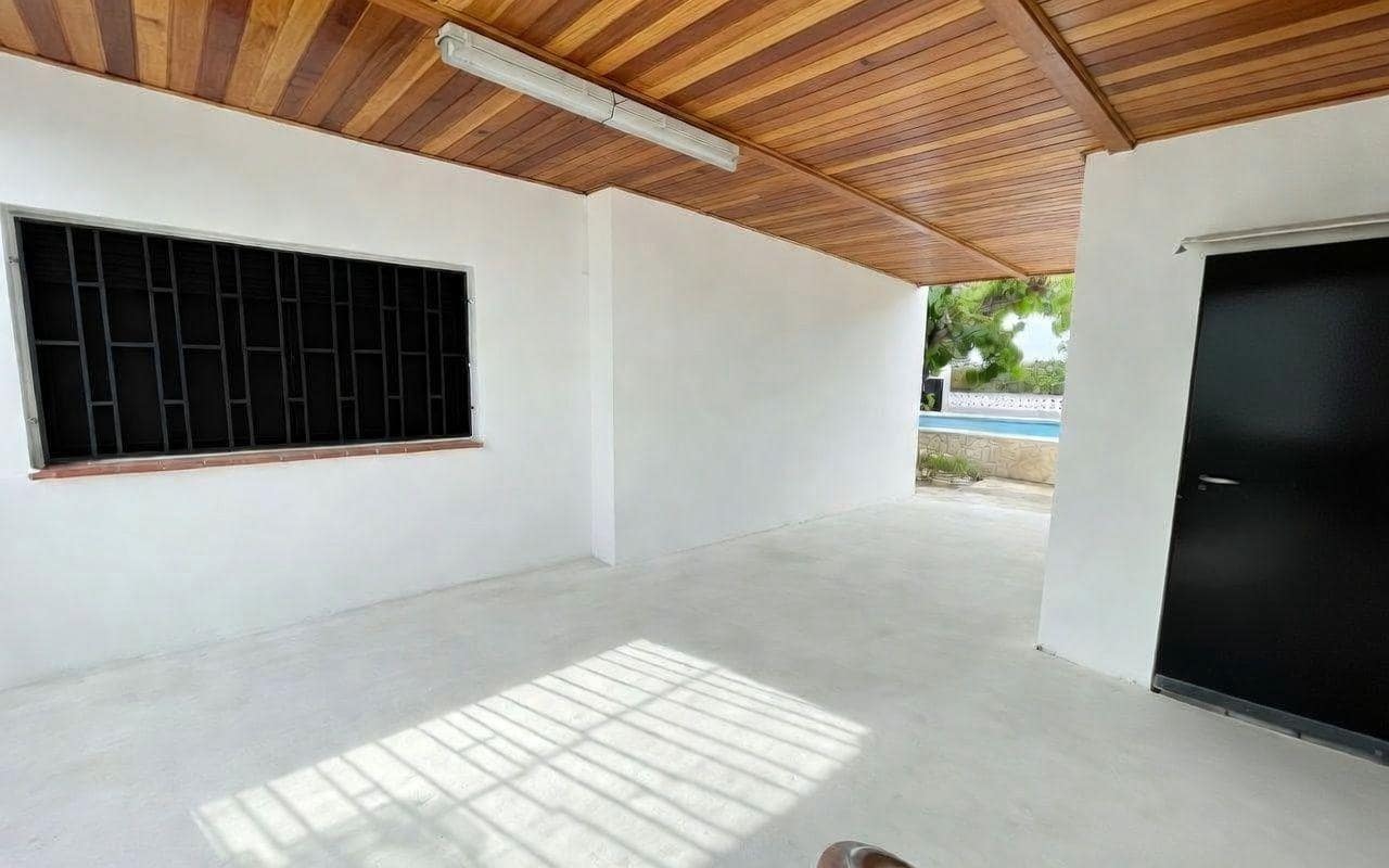 3 soveværelse Villa til salg i Alcanar med swimmingpool - € 185.500 (Ref: 8316432)