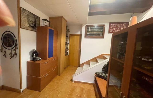 2 soveværelse Byhus til salg i Sant Carles de la Ràpita med garage - € 155.000 (Ref: 8509713)