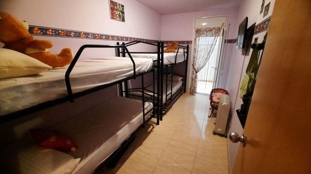 4 soveværelse Lejlighed til salg i Sant Carles de la Ràpita - € 130.000 (Ref: 8536654)