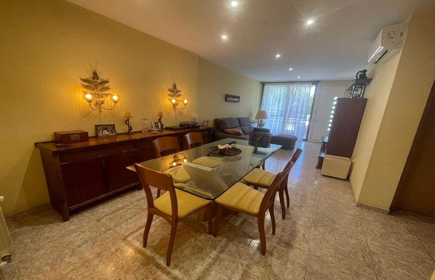 4 Zimmer Reihenhaus zu verkaufen in Alcanar mit Garage - 239.000 € (Ref: 8561672)