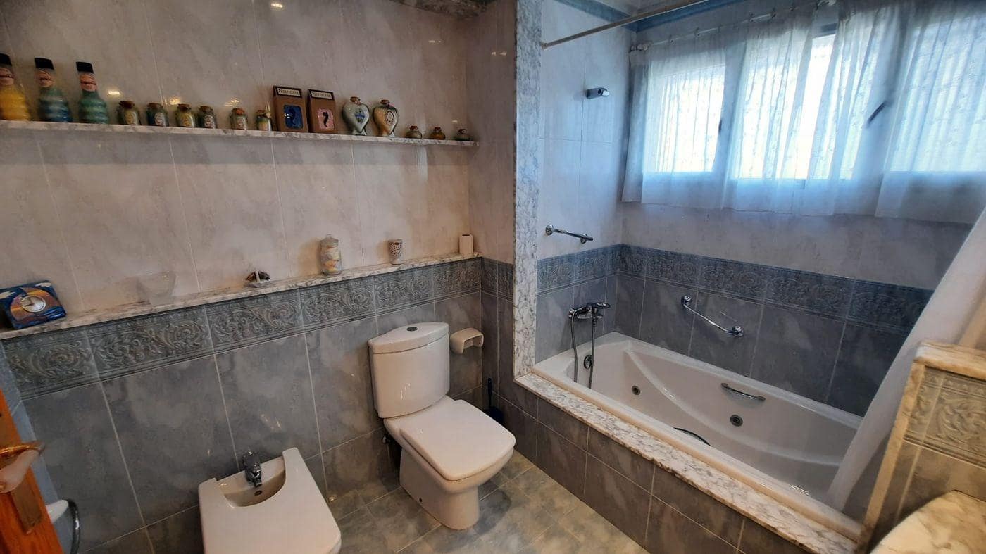 4 slaapkamer Flat te koop in Sant Carles de la Rapita - € 255.000 (Ref: 8601570)