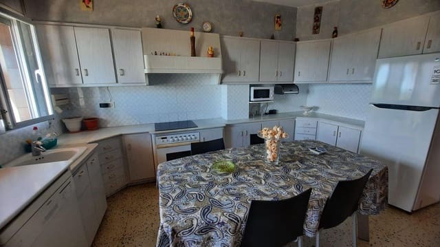 4 soveværelse Lejlighed til salg i Sant Carles de la Ràpita - € 255.000 (Ref: 8601570)