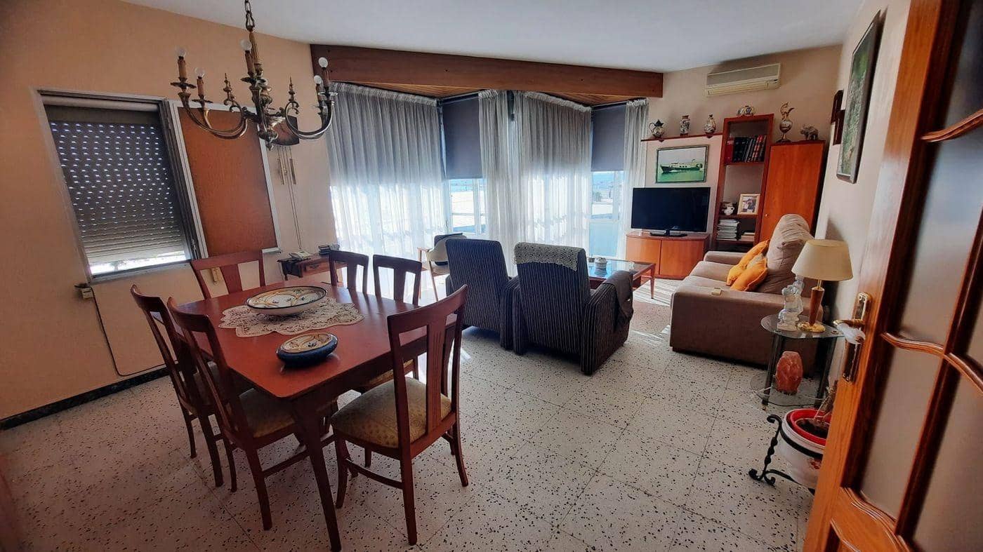 4 slaapkamer Flat te koop in Sant Carles de la Rapita - € 255.000 (Ref: 8601570)
