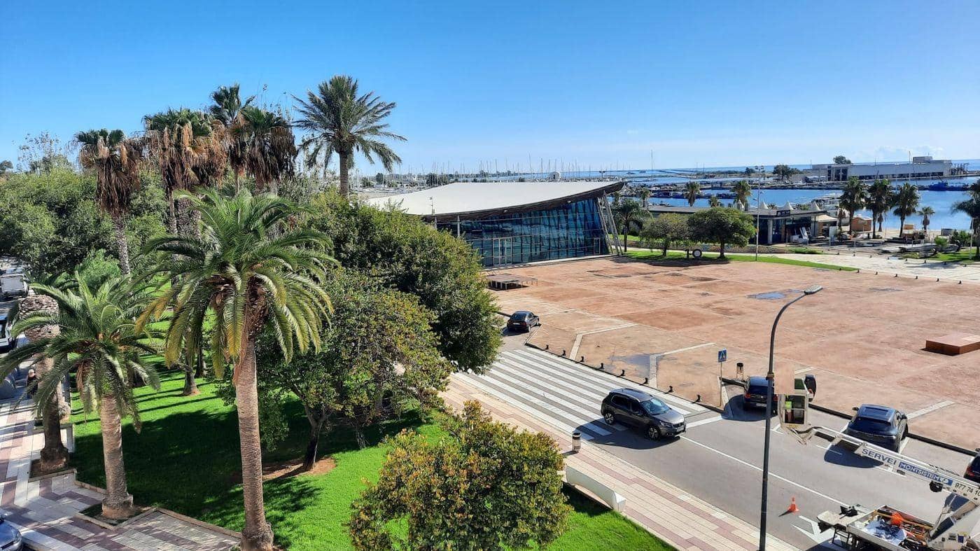 4 slaapkamer Flat te koop in Sant Carles de la Rapita - € 255.000 (Ref: 8601570)