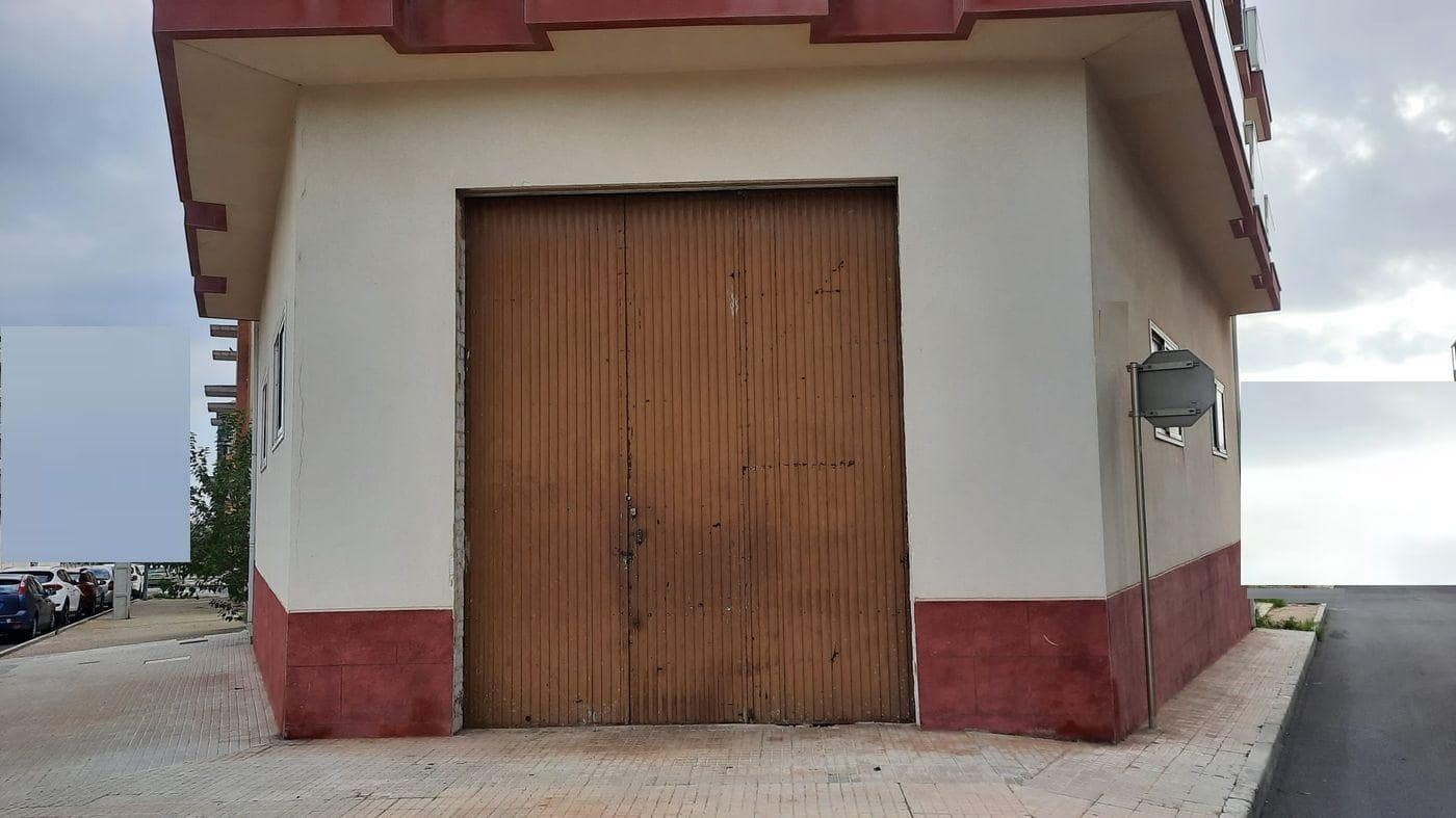 Kommersiell til salgs i Sant Carles de la Rapita - € 126 000 (Ref: 8610712)