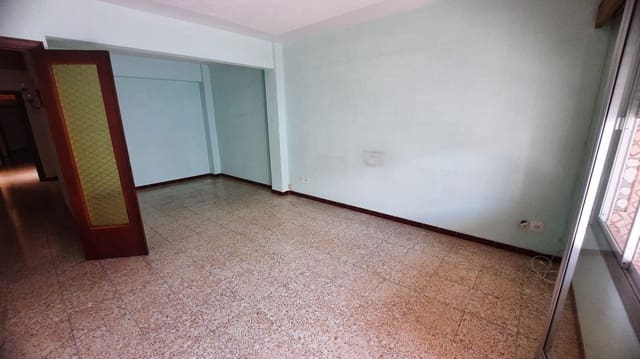 4 soveværelse Lejlighed til salg i Sant Carles de la Ràpita - € 156.000 (Ref: 8624933)