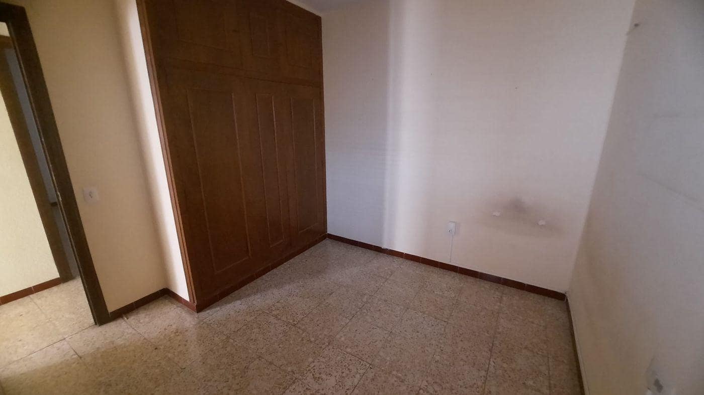 4 soveværelse Lejlighed til salg i Sant Carles de la Rapita - € 156.000 (Ref: 8624933)