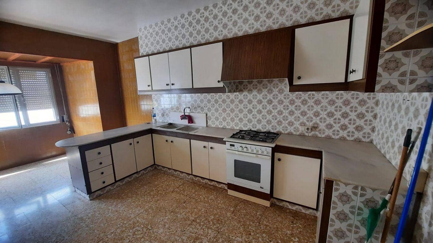 4 soveværelse Lejlighed til salg i Sant Carles de la Rapita - € 156.000 (Ref: 8624933)