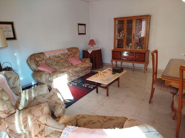 5 bedroom Townhouse for sale in Sant Carles de la Ràpita - € 298,000 (Ref: 8688984)