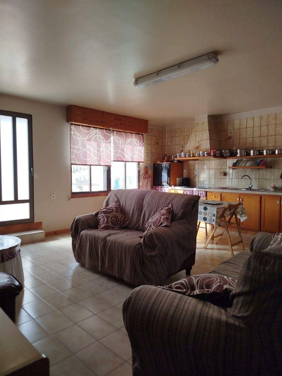 5 bedroom Townhouse for sale in Sant Carles de la Rapita - € 298,000 (Ref: 8688984)