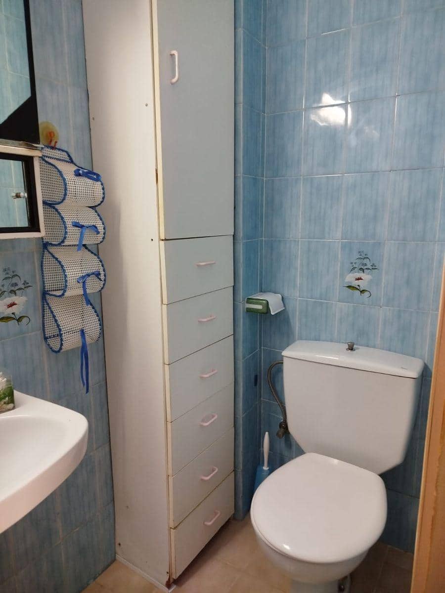 5 bedroom Townhouse for sale in Sant Carles de la Rapita - € 298,000 (Ref: 8688984)