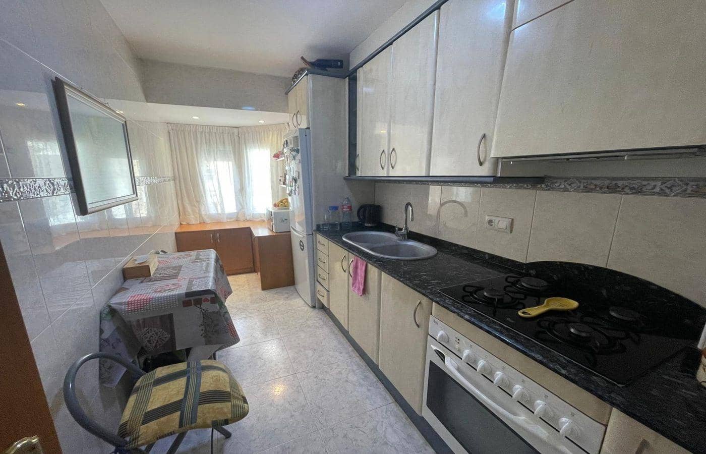 3 bedroom Flat for sale in Sant Carles de la Rapita - € 95,000 (Ref: 8786851)