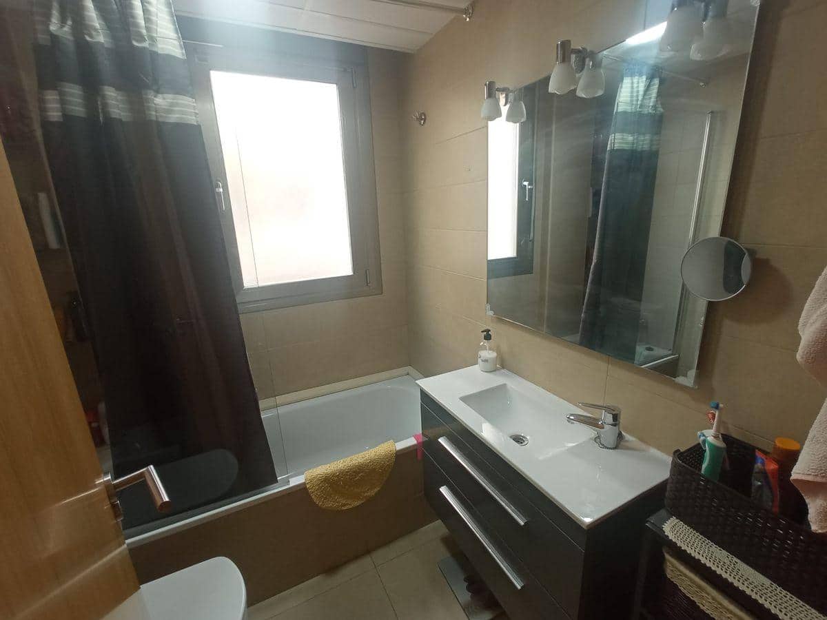 3 sypialnia Mieszkanie na sprzedaż w Sant Carles de la Rapita - 210 000 € (Ref: 8900155)