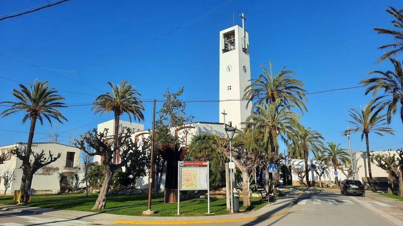 8 sypialnia Finka/Dom wiejski na sprzedaż w Amposta - 298 000 € (Ref: 8903062)