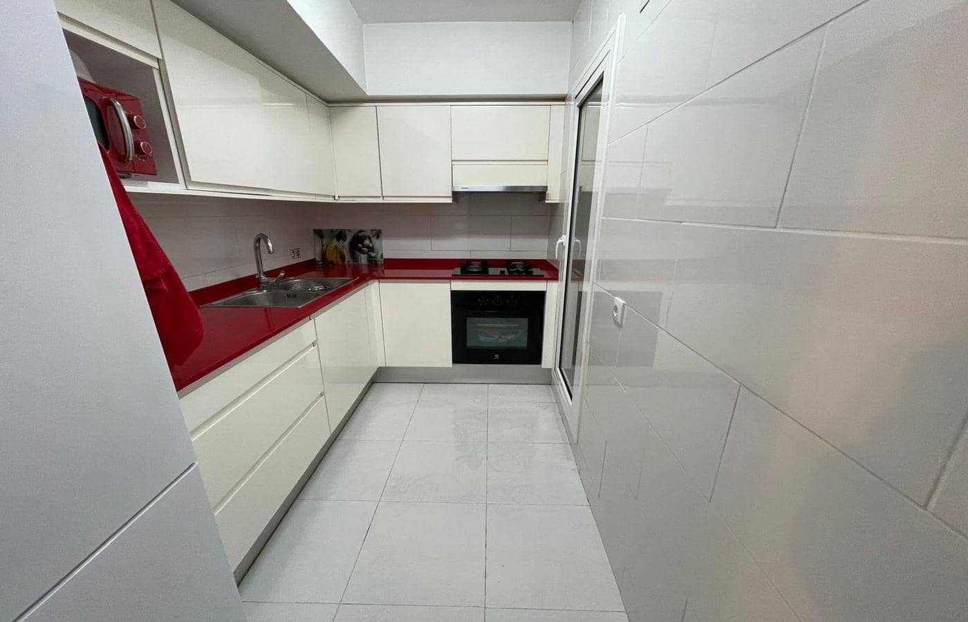 3 bedroom Flat for sale in Sant Carles de la Rapita - € 100,700 (Ref: 8954340)