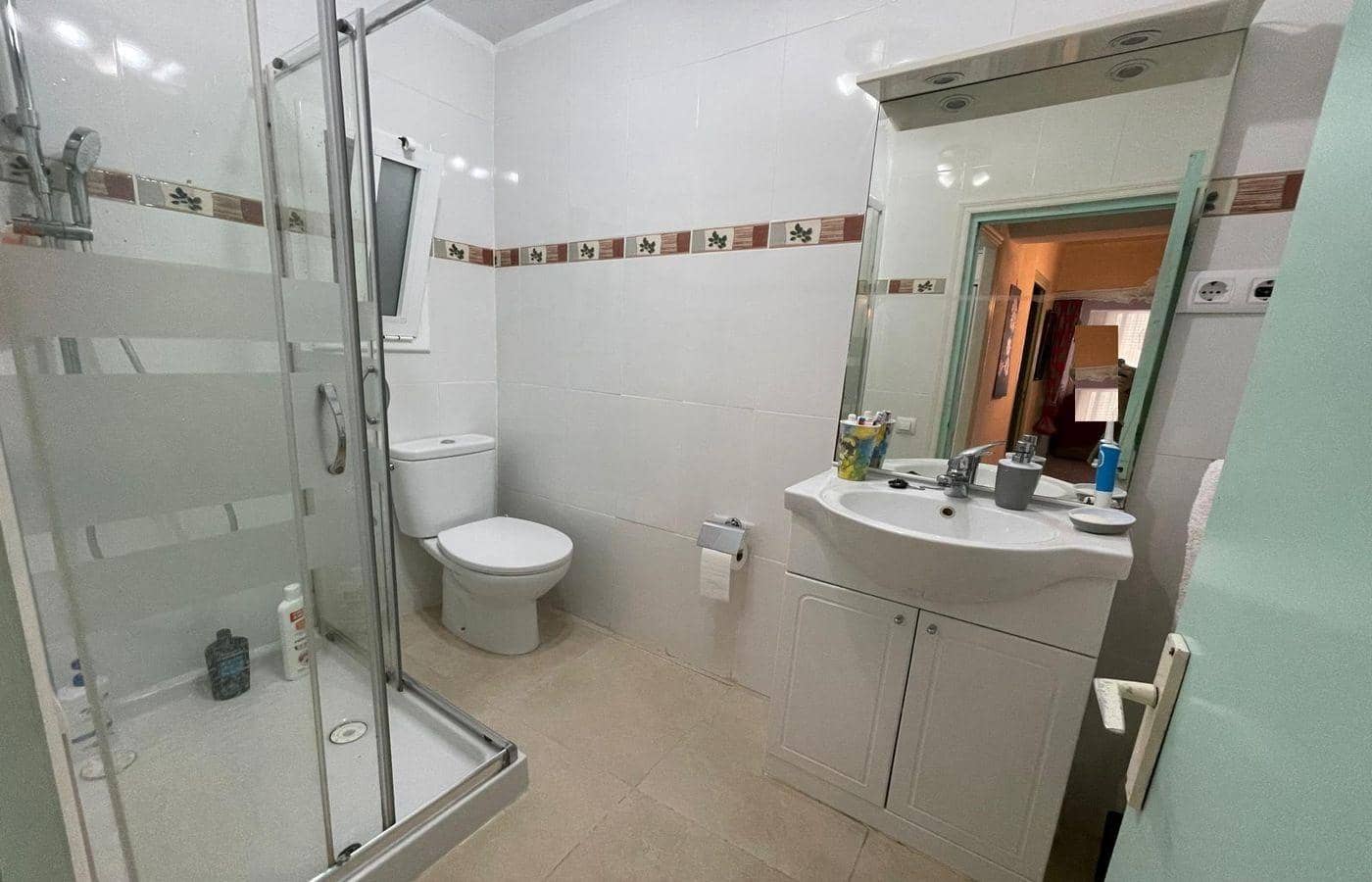 3 bedroom Flat for sale in Sant Carles de la Rapita - € 100,700 (Ref: 8954340)