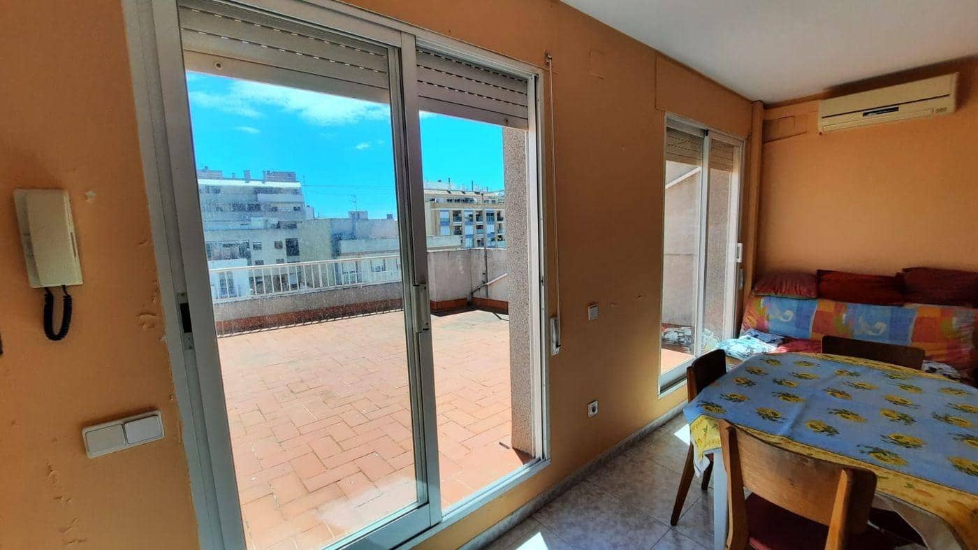 7 soveværelse Lejlighed til salg i Sant Carles de la Rapita - € 178.000 (Ref: 8968264)