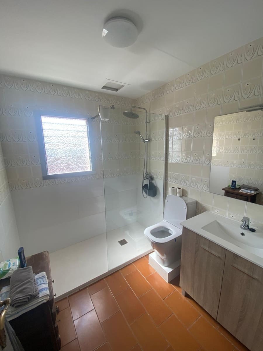 8 slaapkamer Villa te koop in Alcanar met zwembad garage - € 447.000 (Ref: 8976133)