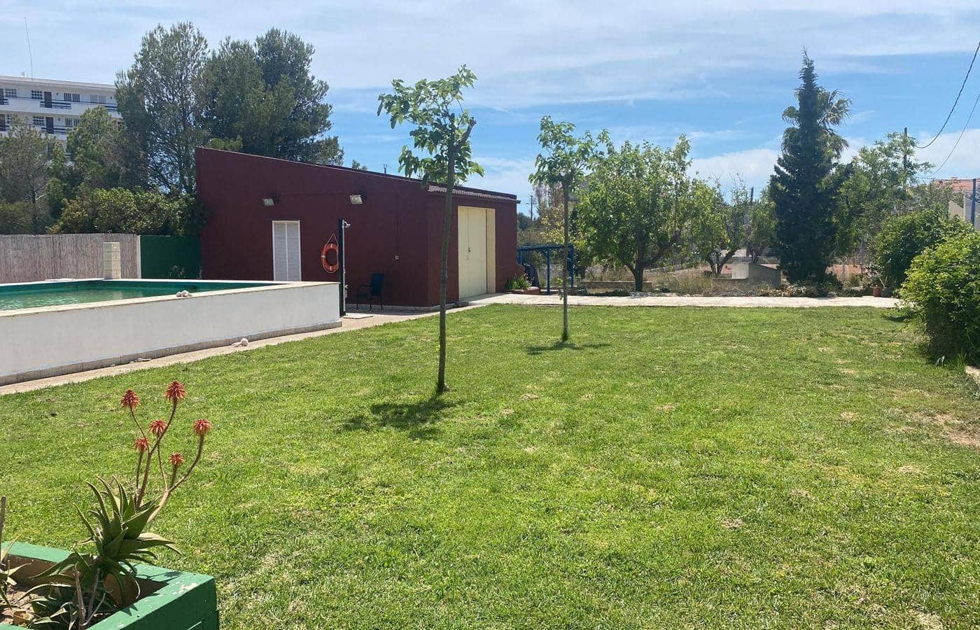 8 slaapkamer Villa te koop in Alcanar met zwembad garage - € 447.000 (Ref: 8976133)