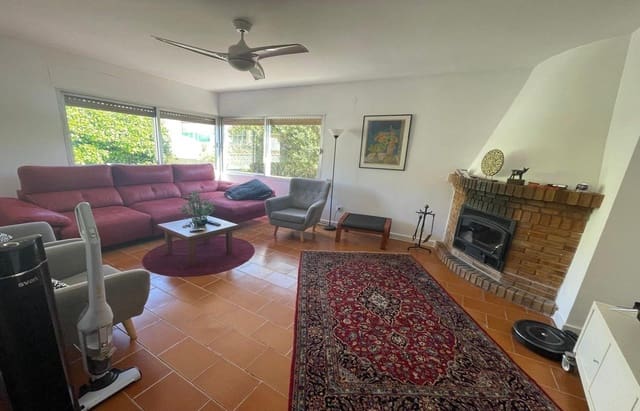8 soveværelse Villa til salg i Alcanar med swimmingpool garage - € 440.000 (Ref: 8976133)