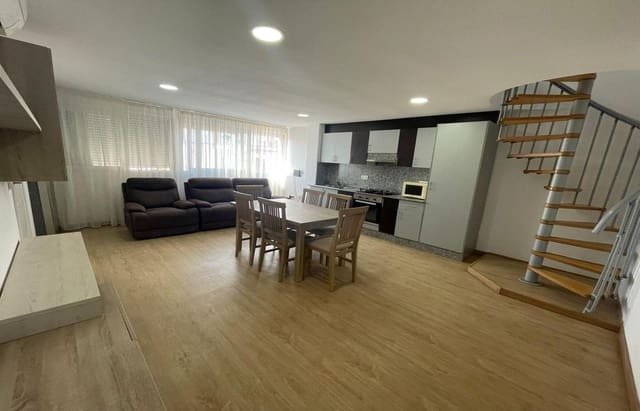 3 soveværelse Byhus til salg i Sant Carles de la Ràpita - € 137.800 (Ref: 9102859)