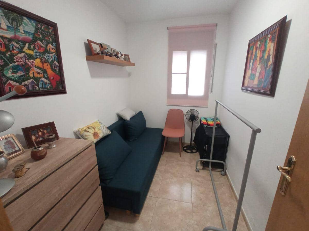 3 slaapkamer Flat te koop in Sant Carles de la Rapita - € 135.000 (Ref: 9116066)
