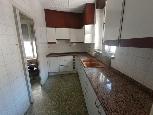 3 soveværelse Lejlighed til salg i Sant Carles de la Ràpita - € 119.000 (Ref: 9137084)