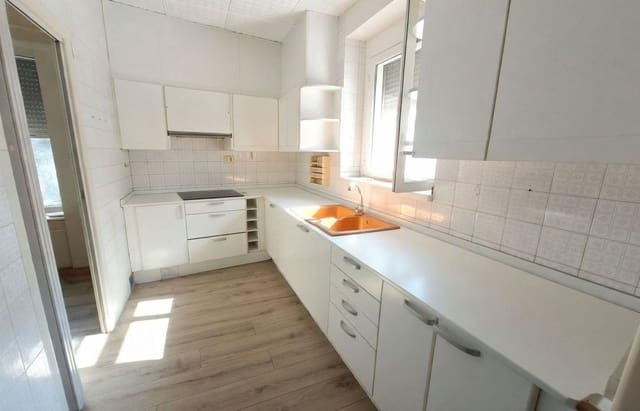3 sovrum Lägenhet till salu i Sant Carles de la Ràpita - 112 000 € (Ref: 9137084)