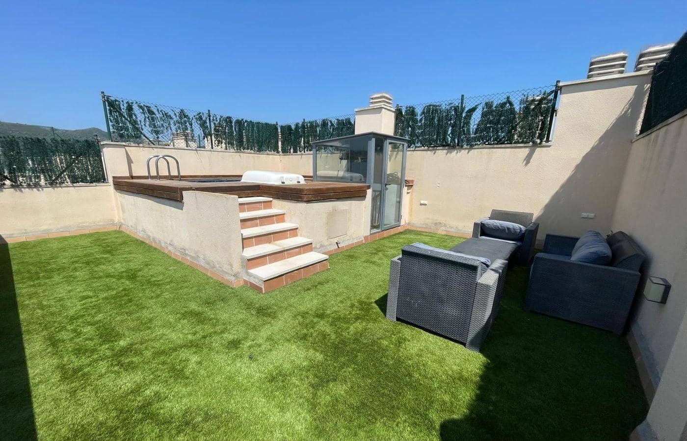 2 soveværelse Penthouse til salg i Sant Carles de la Rapita med swimmingpool - € 198.000 (Ref: 9163717)