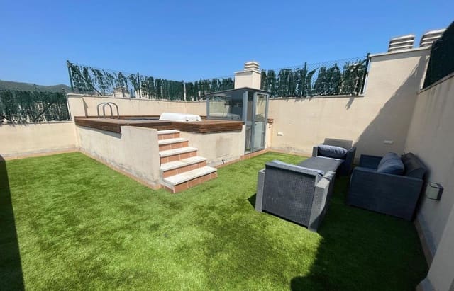 2 soverom Penthouse til salgs i Sant Carles de la Ràpita med svømmebasseng - € 198 000 (Ref: 9163717)