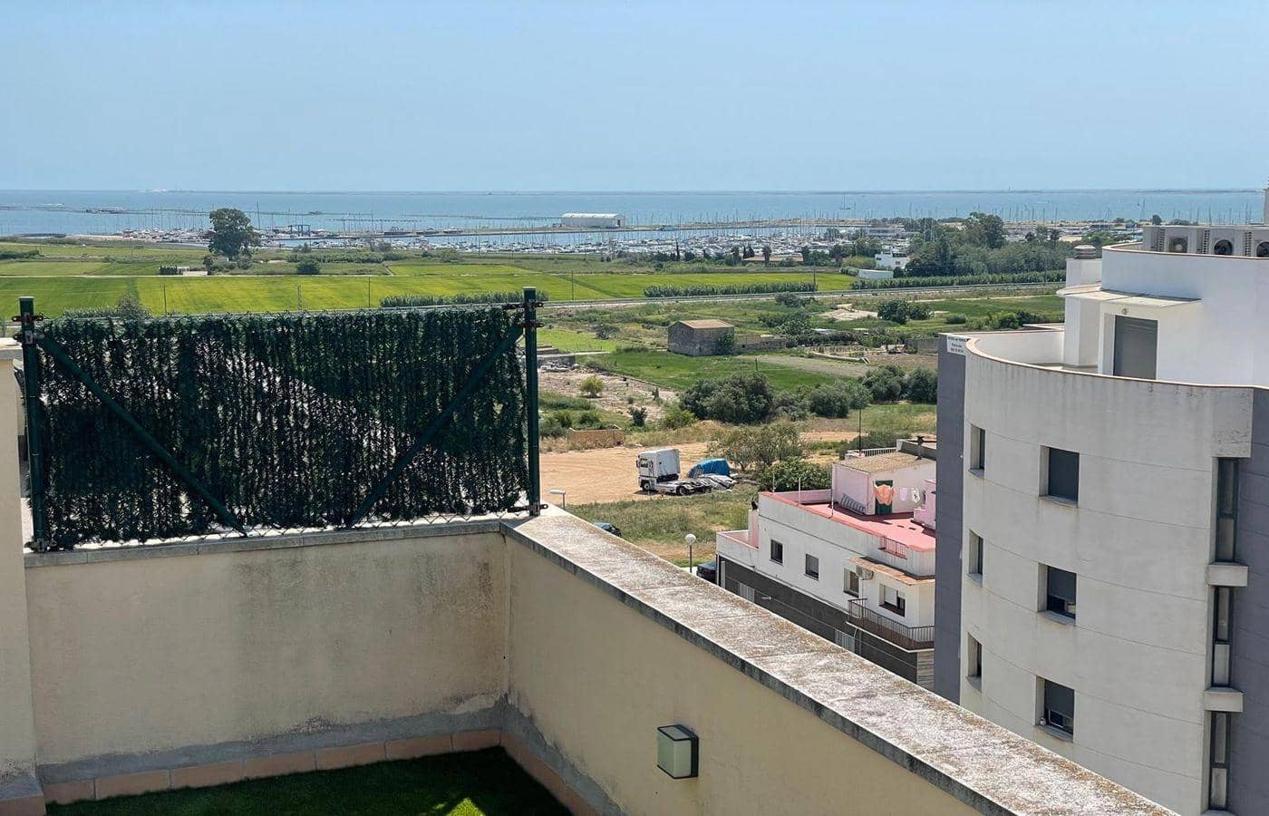 2 soveværelse Penthouse til salg i Sant Carles de la Rapita med swimmingpool - € 198.000 (Ref: 9163717)