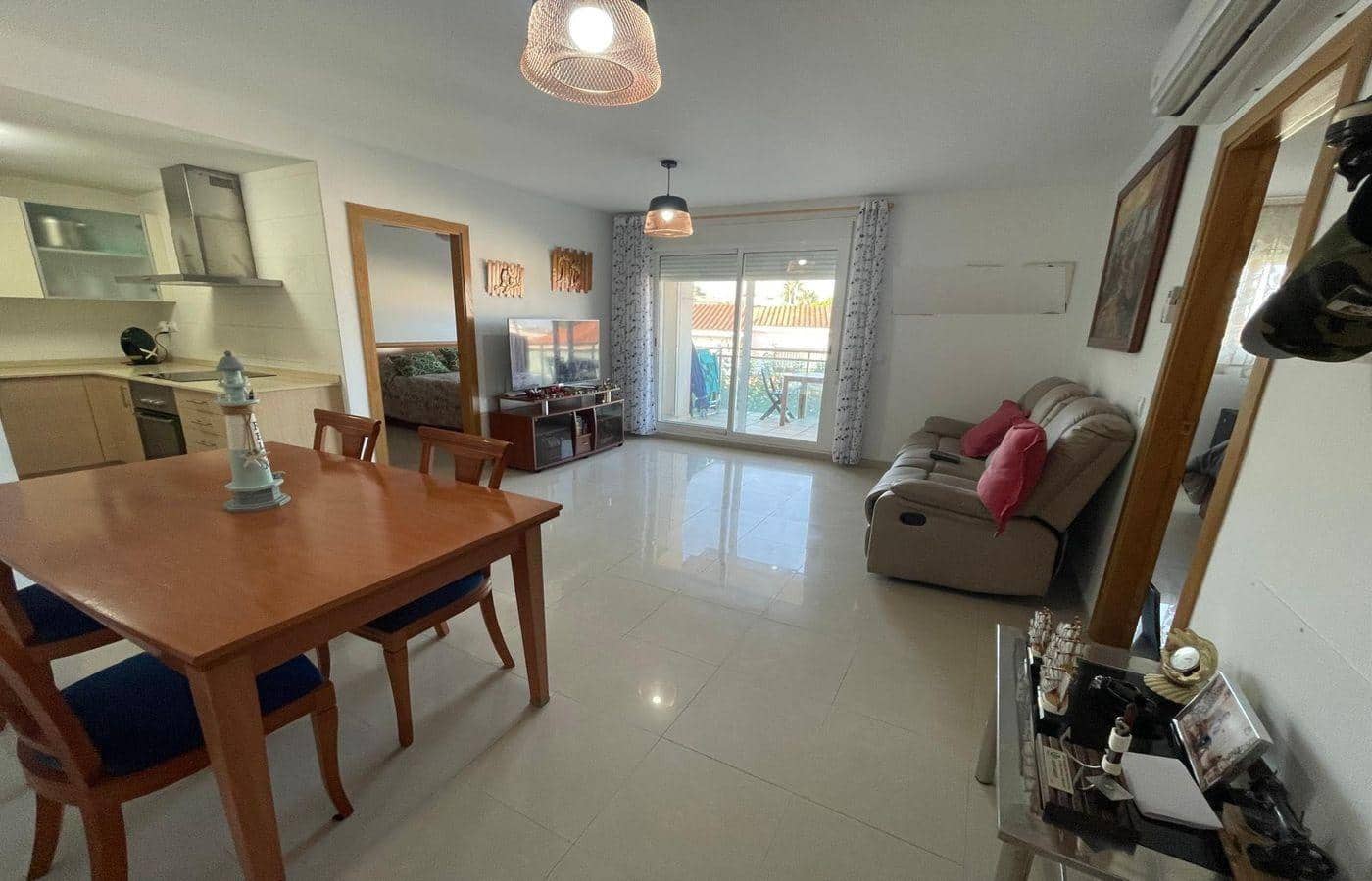 2 bedroom Apartment for sale in Alcanar with pool - € 127,200 (Ref: 9176447)
