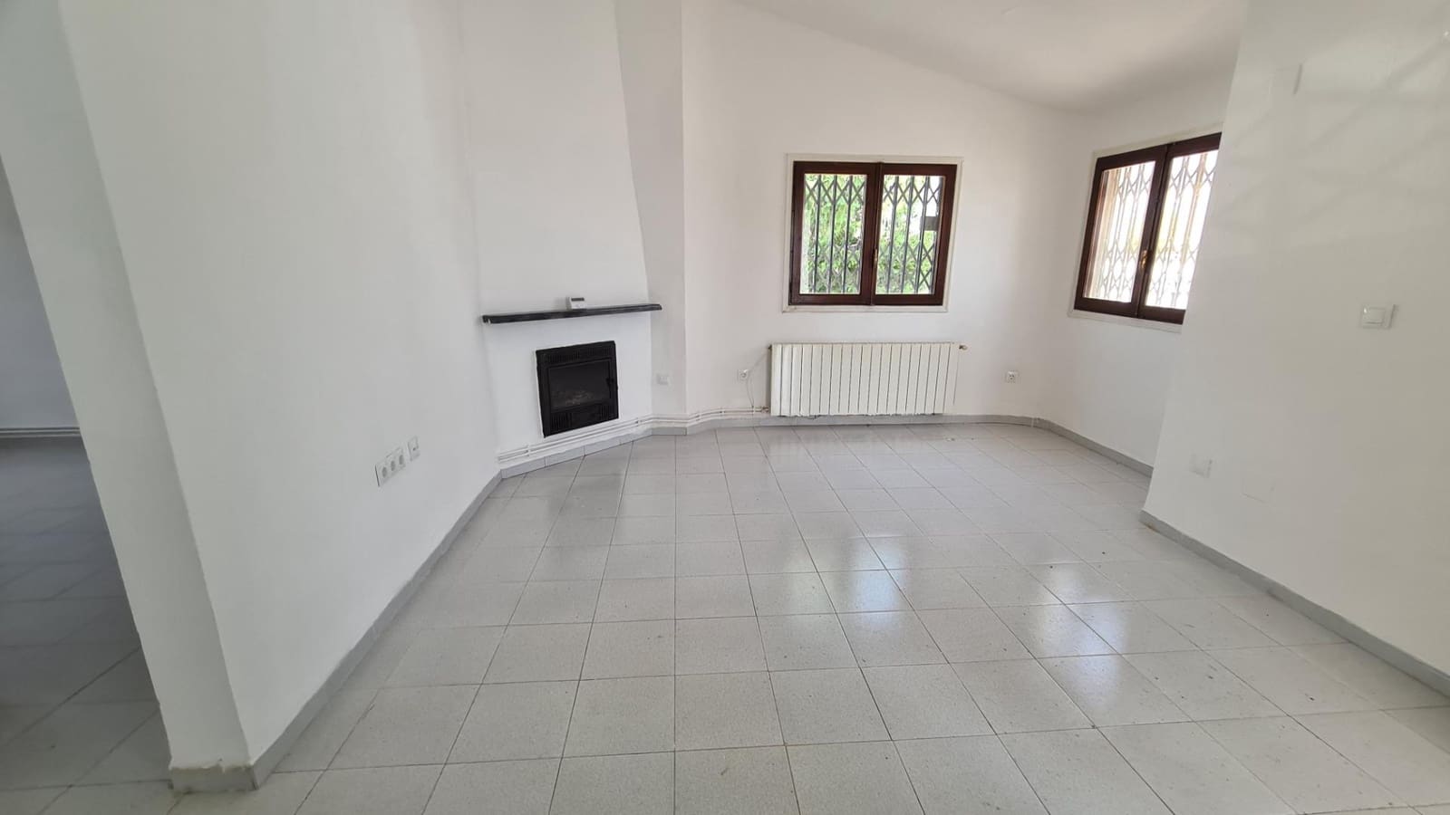 2 soveværelse Villa til salg i Sant Jordi med garage - € 197.500 (Ref: 9230476)