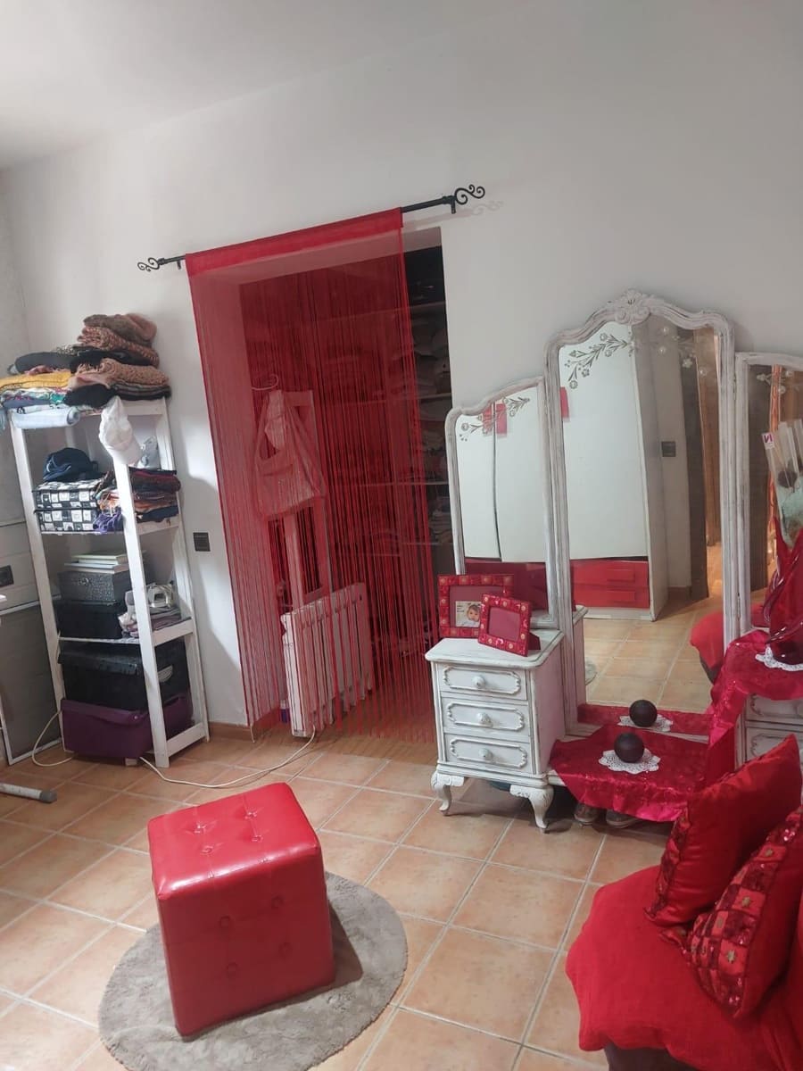 4 soveværelse Villa til salg i Amposta med swimmingpool - € 319.900 (Ref: 9301050)