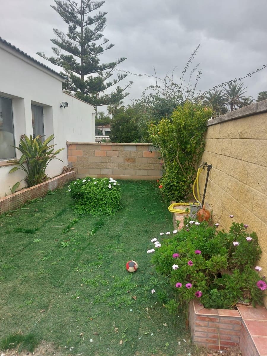 4 soveværelse Villa til salg i Amposta med swimmingpool - € 319.900 (Ref: 9301050)