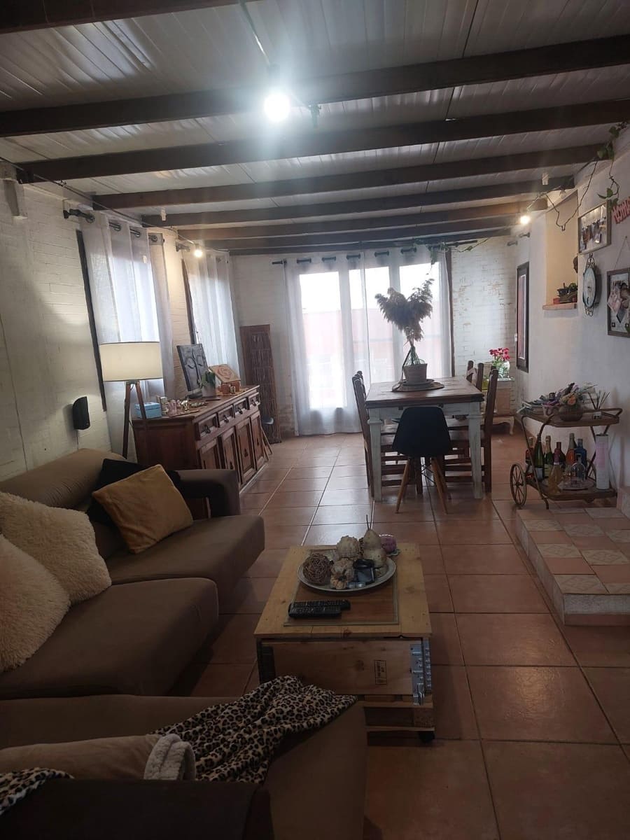 4 bedroom Villa for sale in Amposta with pool - € 239,000 (Ref: 9301050)