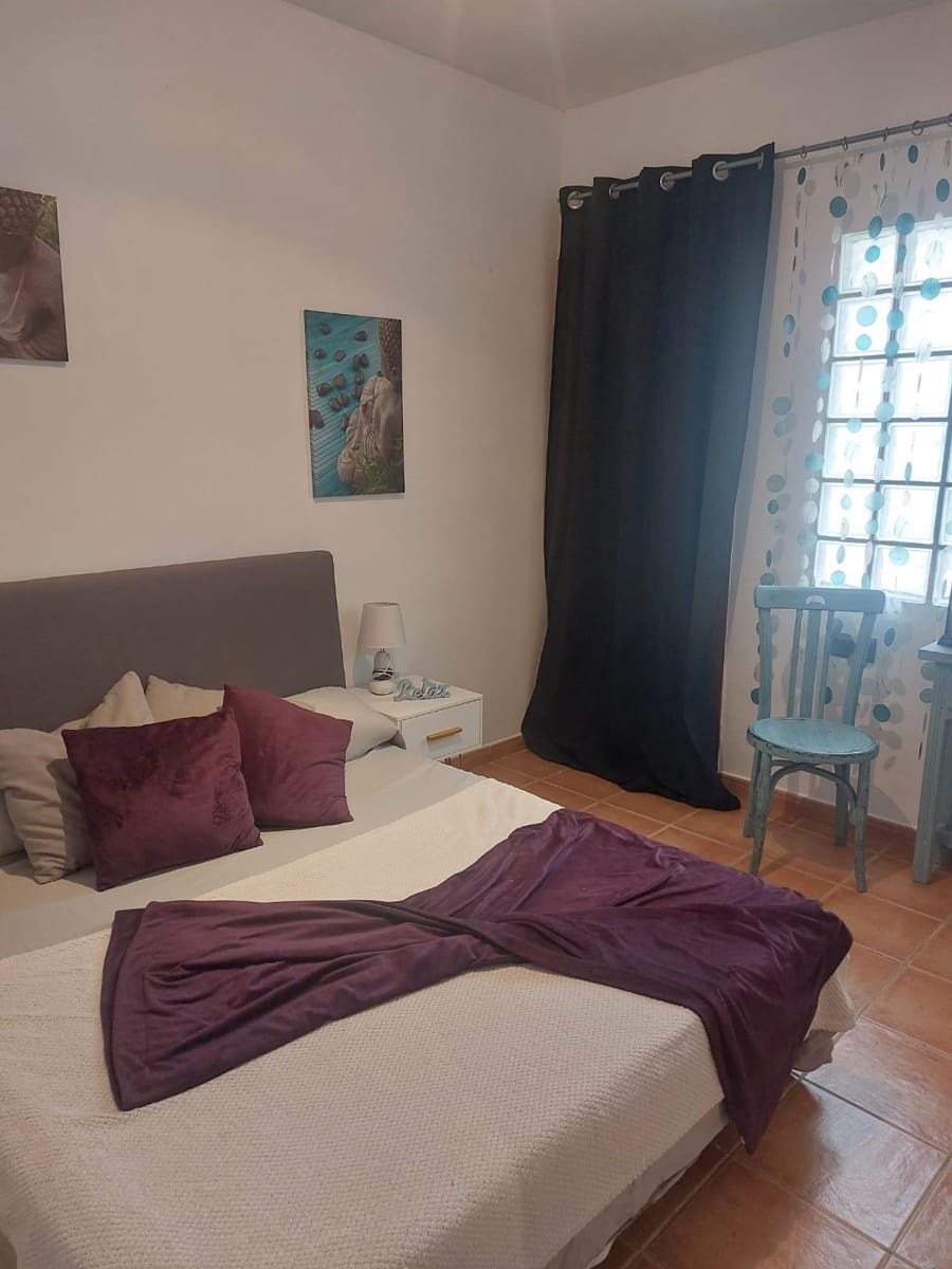 4 bedroom Villa for sale in Amposta with pool - € 239,000 (Ref: 9301050)