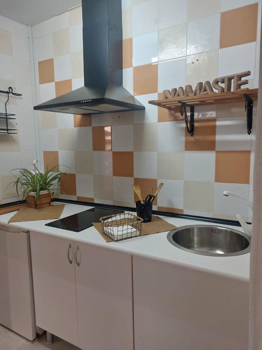 4 bedroom Villa for sale in Amposta with pool - € 239,000 (Ref: 9301050)