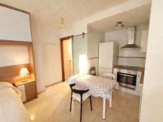 Erhverv til salg i Sant Carles de la Ràpita - € 49.000 (Ref: 9375337)