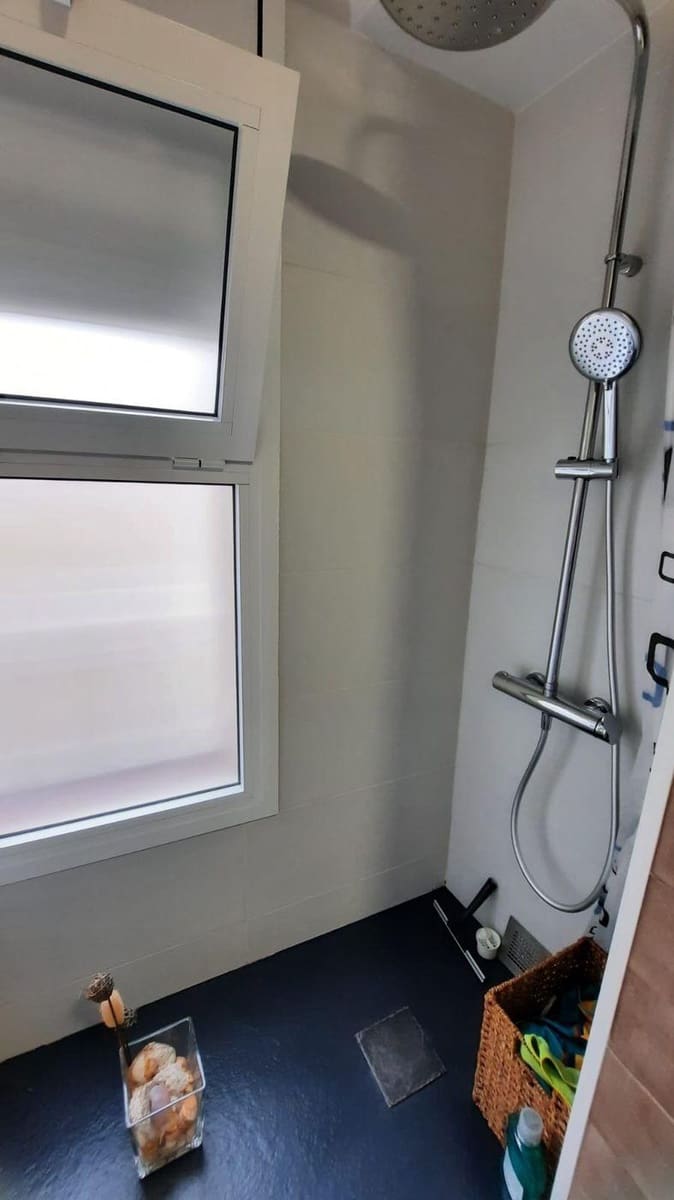 3 bedroom Flat for sale in Sant Carles de la Rapita - € 136,000 (Ref: 9375338)