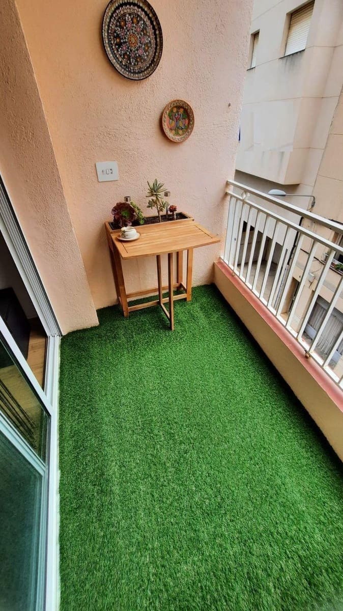 3 bedroom Flat for sale in Sant Carles de la Rapita - € 136,000 (Ref: 9375338)