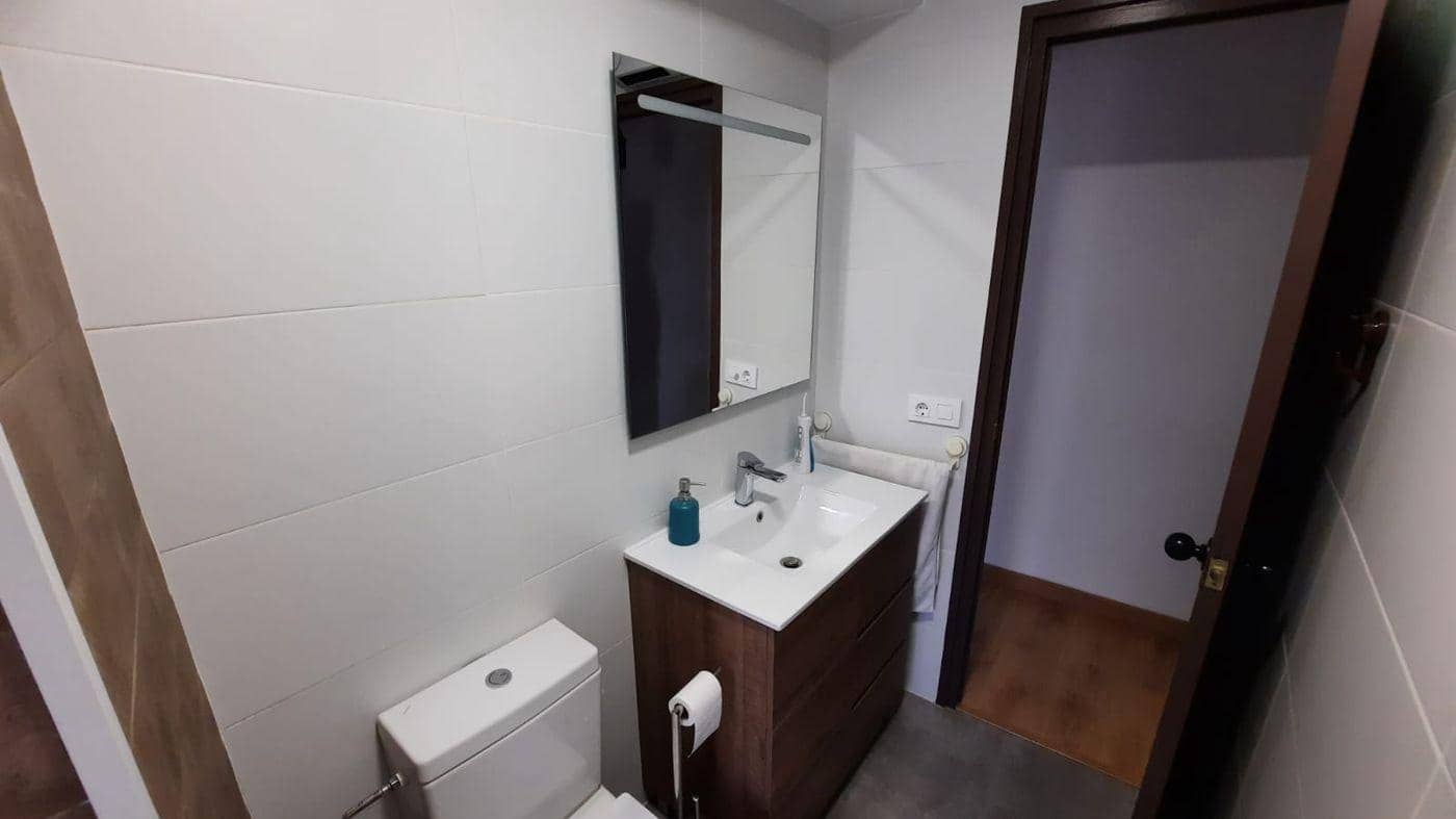 3 bedroom Flat for sale in Sant Carles de la Rapita - € 136,000 (Ref: 9375338)