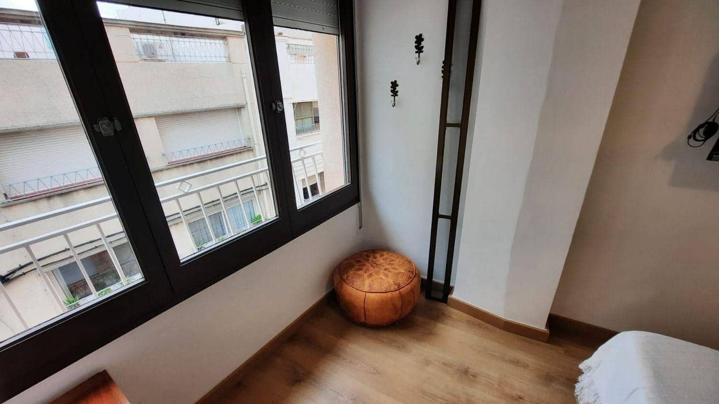 3 bedroom Flat for sale in Sant Carles de la Rapita - € 136,000 (Ref: 9375338)