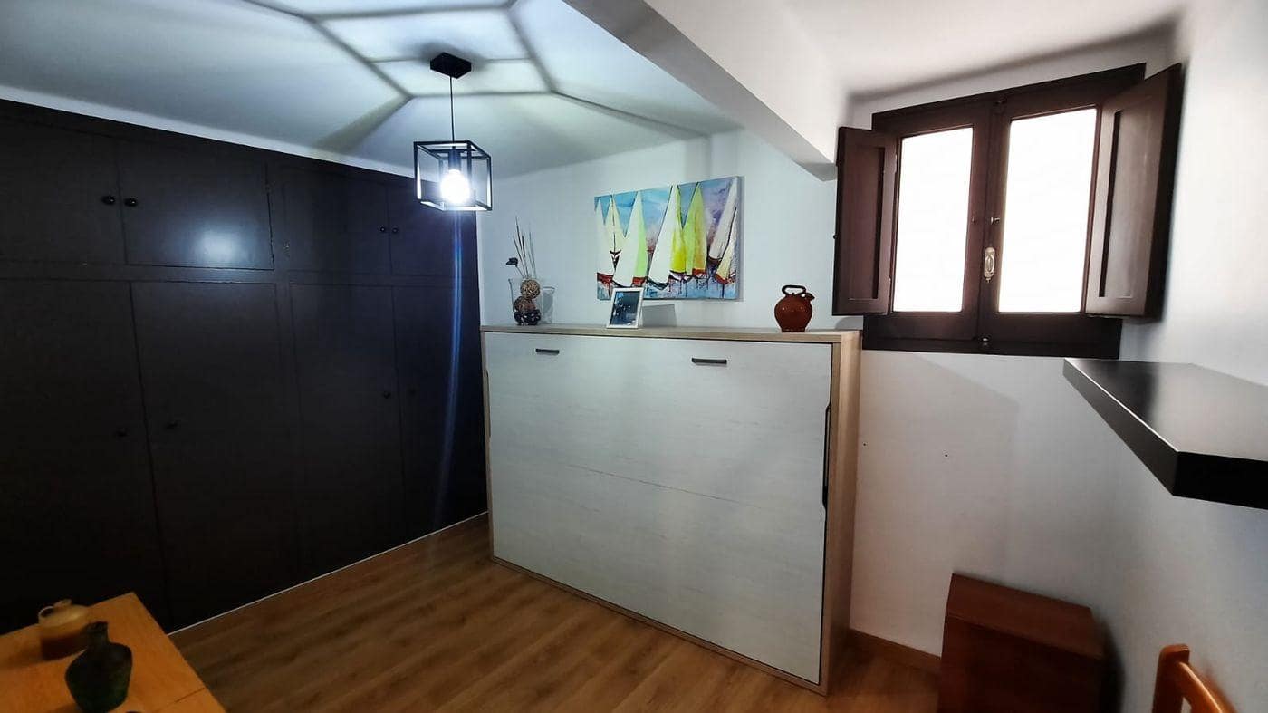 3 bedroom Flat for sale in Sant Carles de la Rapita - € 136,000 (Ref: 9375338)