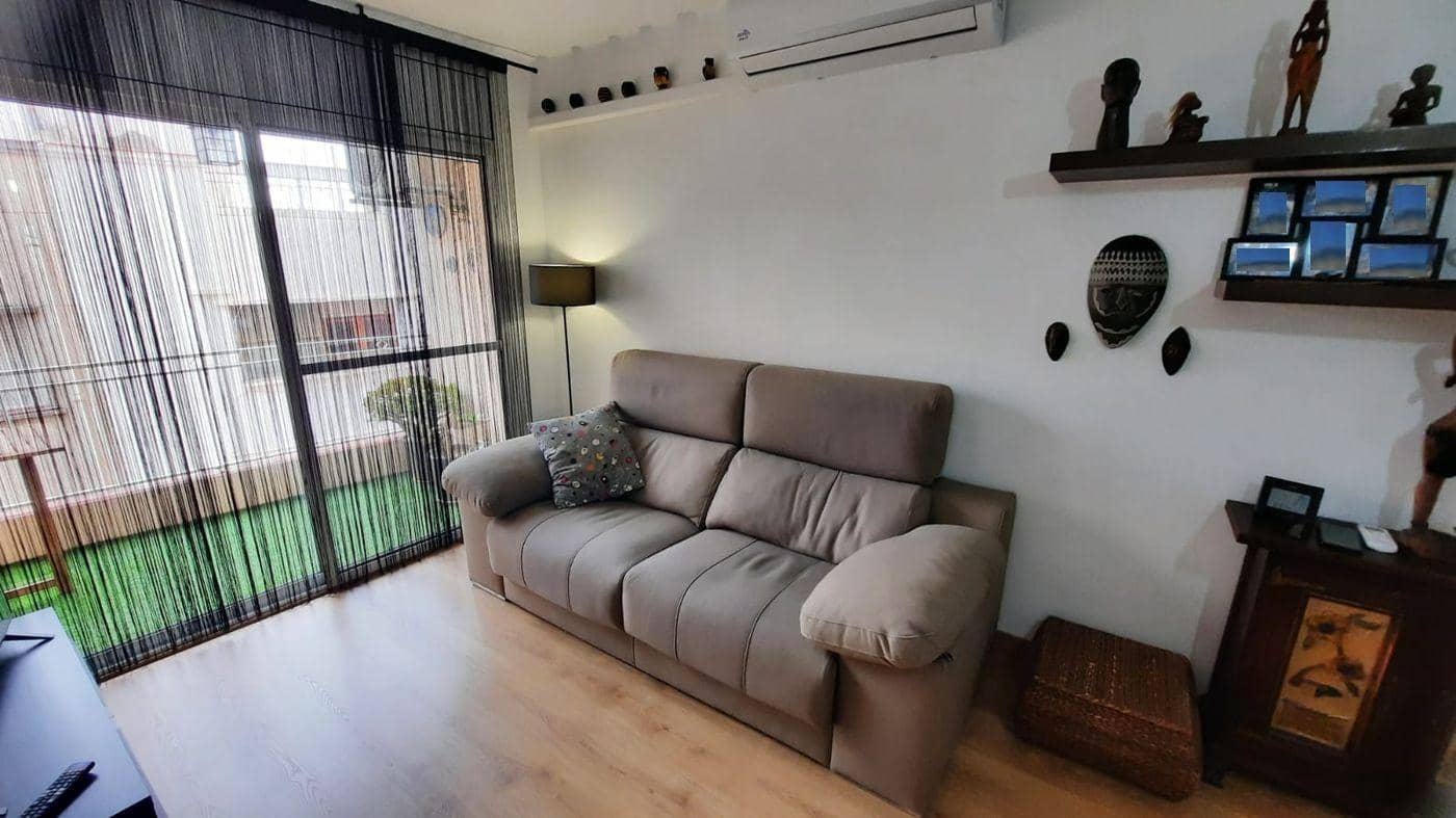 3 bedroom Flat for sale in Sant Carles de la Rapita - € 136,000 (Ref: 9375338)