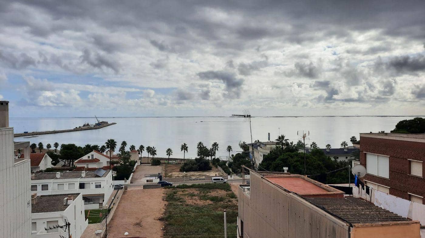 3 bedroom Flat for sale in Sant Carles de la Rapita - € 136,000 (Ref: 9375338)