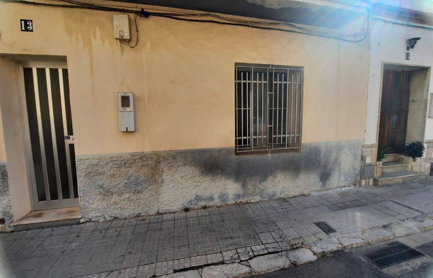 Commercieel te koop in Sant Carles de la Rapita - € 80.000 (Ref: 9376713)